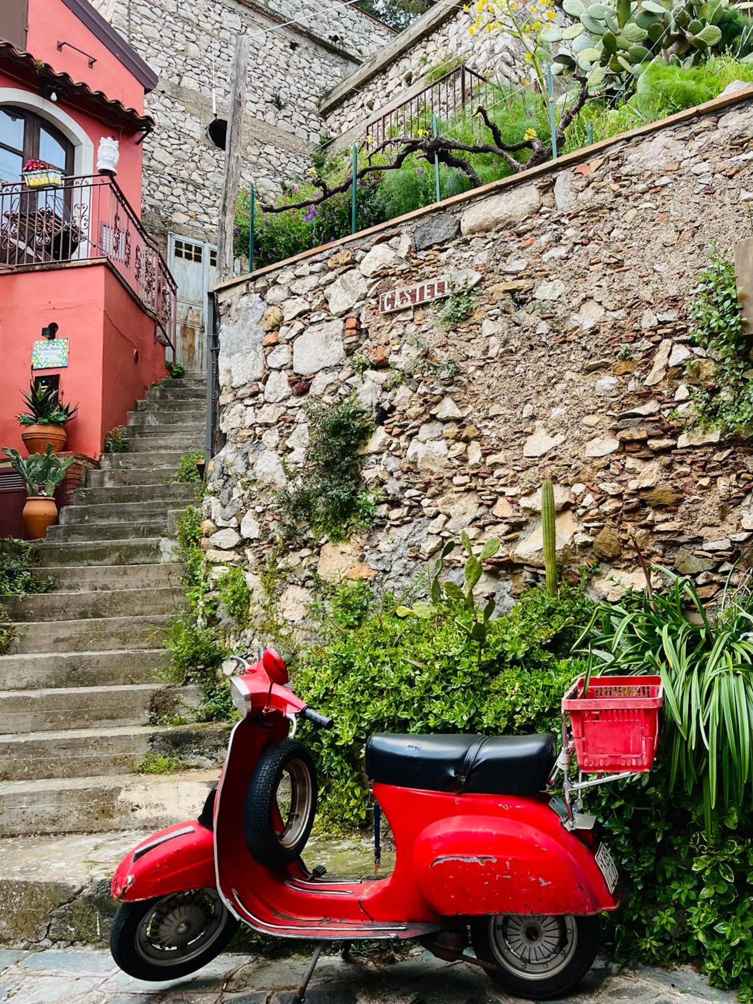 Tyche House Castelmola Apartman Kültér fotó